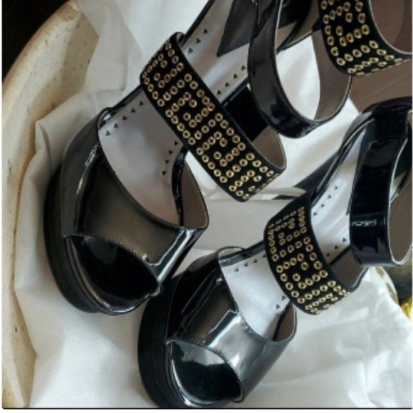 Versace Heels - Picture 8 of 12